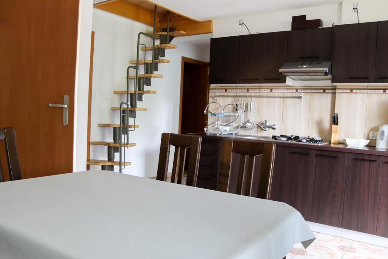 Pod Brzozami Apartment Рушиново Екстериор снимка